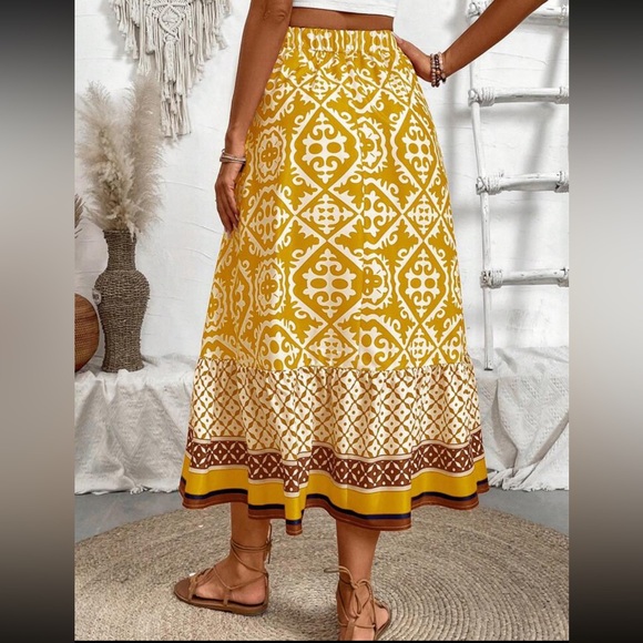 Boho floral print maxi skirt - Picture 2 of 5